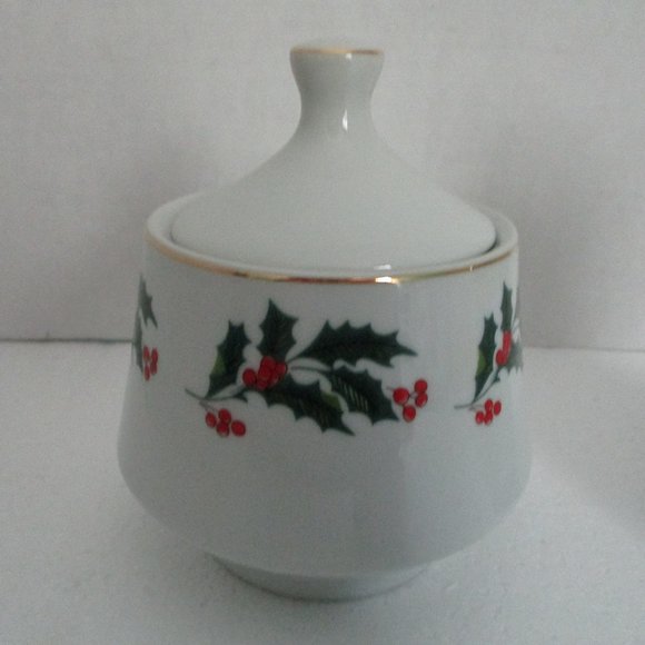 Porcelain Sugar & Creamer Christmas Set - Picture 4 of 14